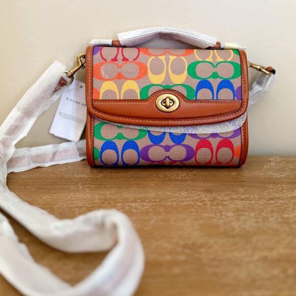 Nwt Coach Pride Kip Turnlock Crossbody In Rainbow Signature Canvas - Picture 2 of 8